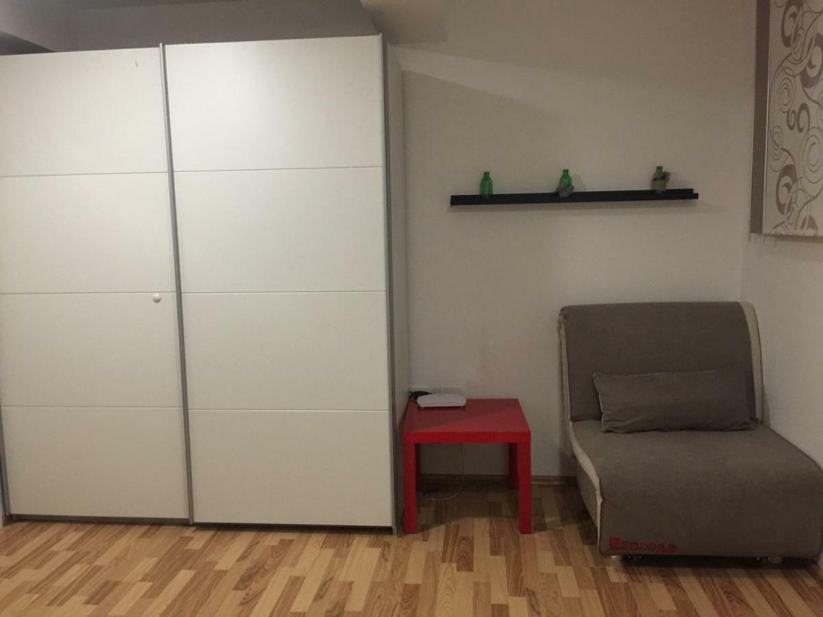 Apartment Red Square Ljubljana Dış mekan fotoğraf
