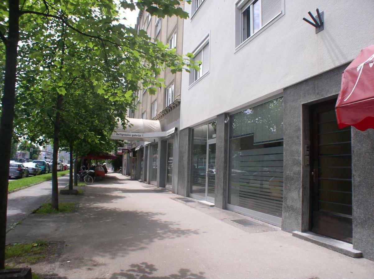 Apartment Red Square Ljubljana Dış mekan fotoğraf
